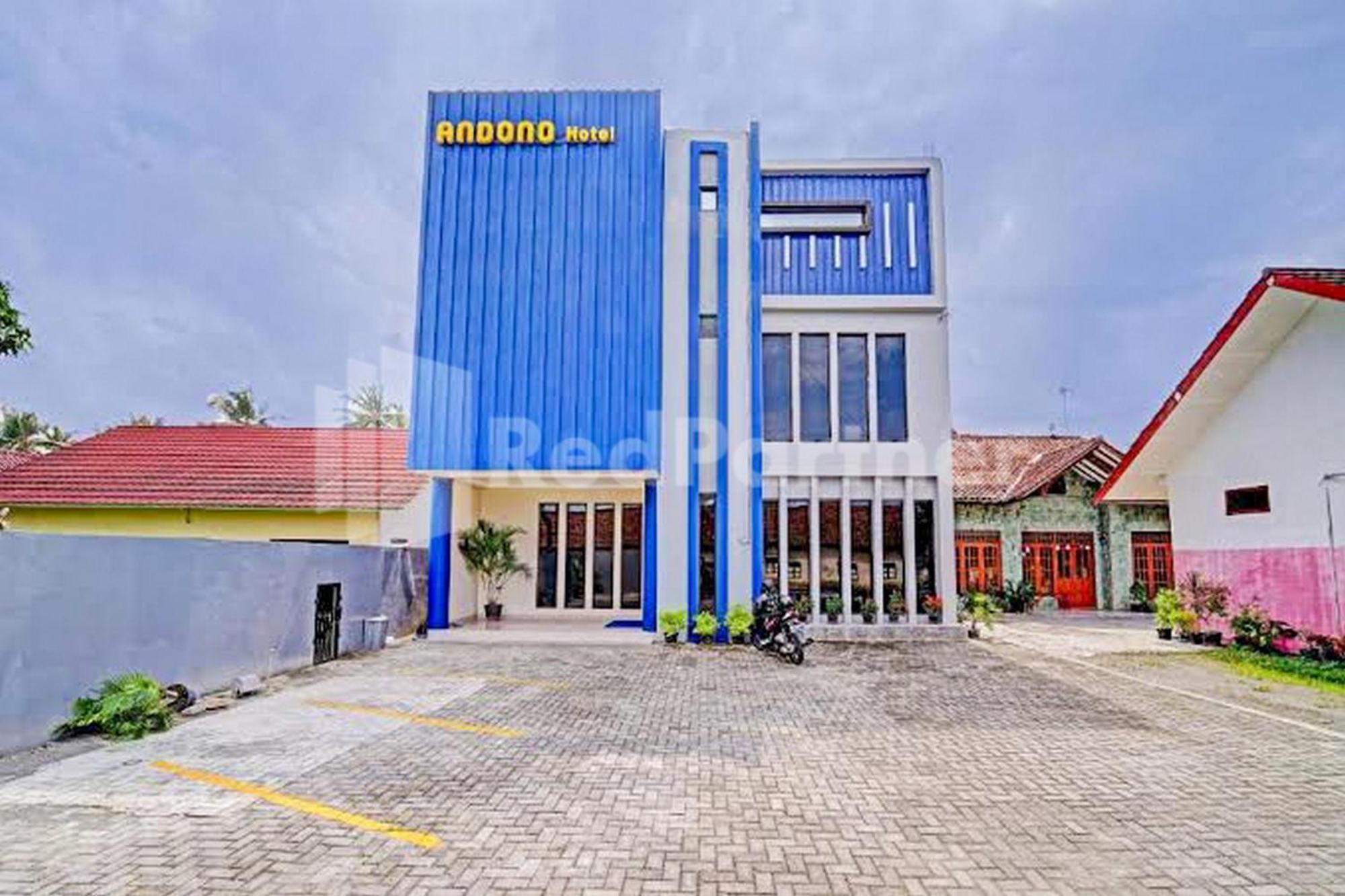 Hotel Andono Near Yia Mitra Reddoorz Temon Kültér fotó
